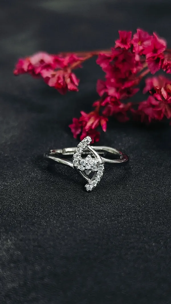 Silver_Minimalist_Sterling_Ring_For_Female