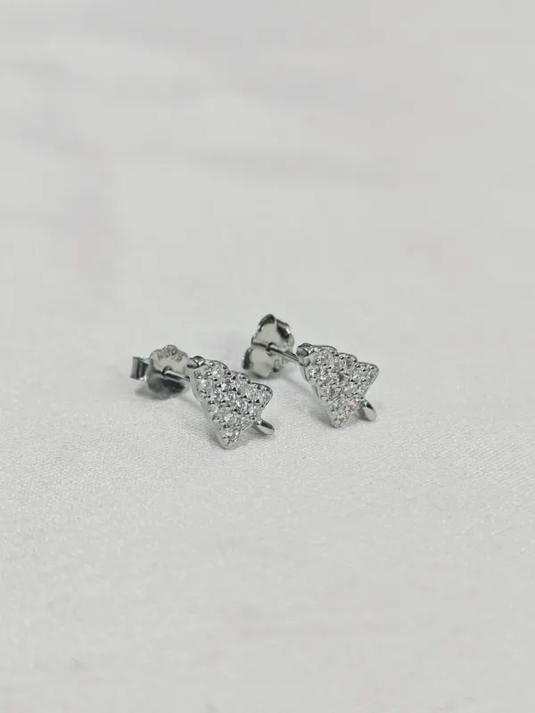 Silver_Minimalist_Stone_Earrings_With_Pendant_For_Female