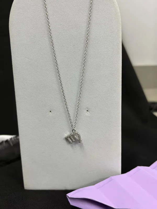 Silver_Modern_925_Sterling_Chain_With_Pendant_For_Female
