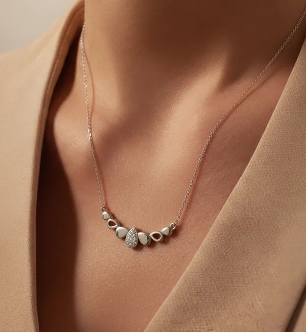 Sterling_Silver_Pear_Diamond_Pendant_For_Female