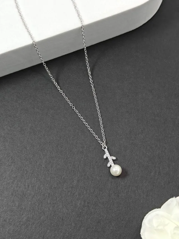 Sterling_Silver_Pearl_With_Tree_Pendant_For_Female
