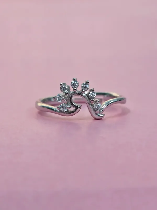 Silver_Round_Cut_Zircon_Ring_For_Female