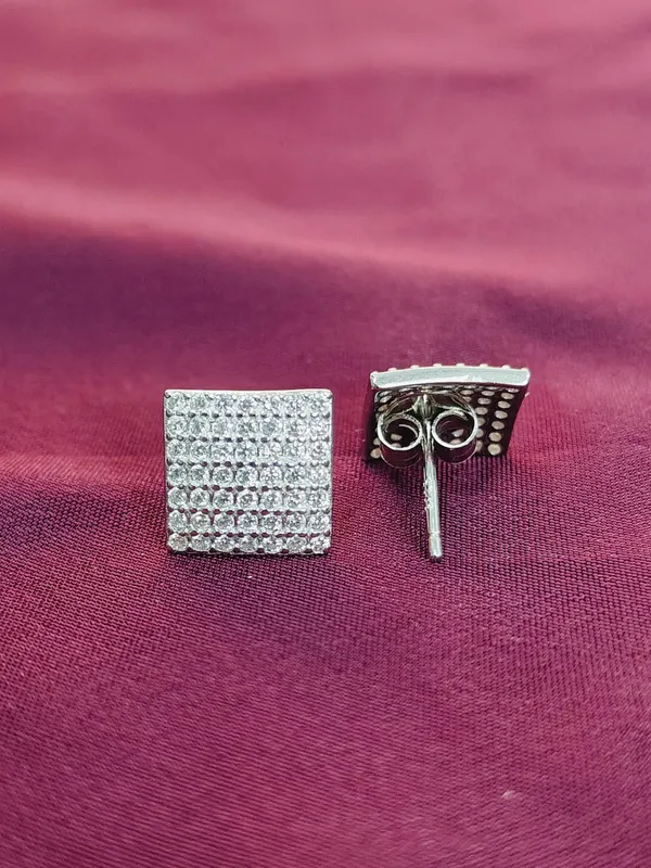 Silver_Royal_Earrings_For_Female