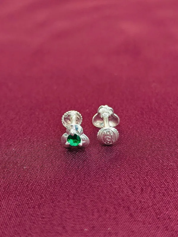 Silver_Ethnic_Earrings_For_Festivals_For_Female