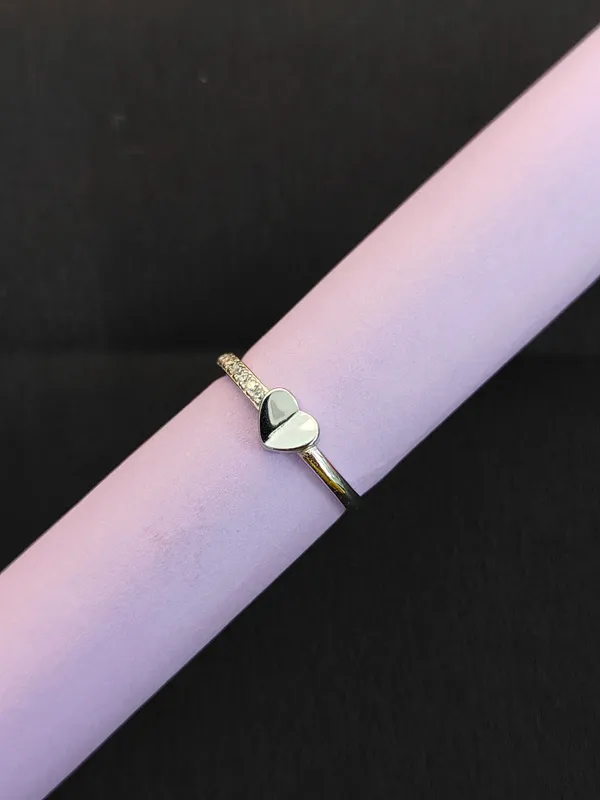 Silver_Antique_Ring_For_Female