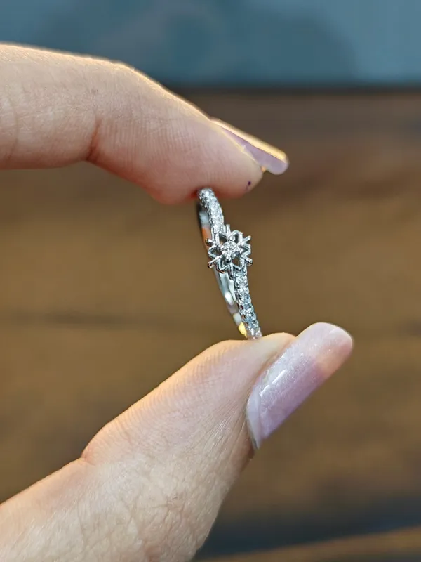 Silver_Ring_For_Female