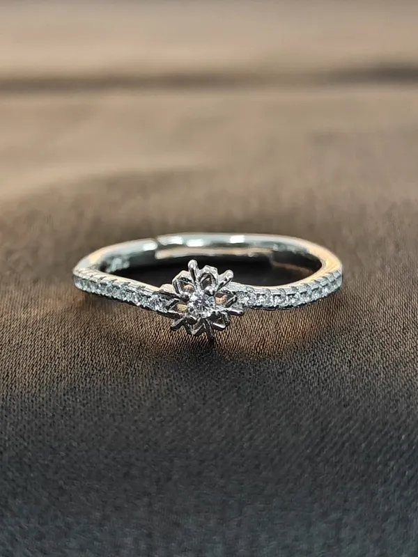 Silver_Ring_For_Female
