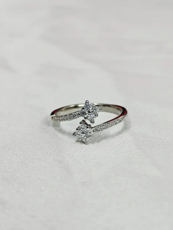 Silver_Simple_Toe_Ring_For_Female