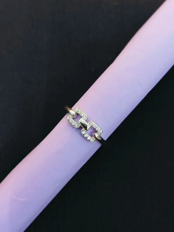 Silver_Slim_Band_Ring_For_Female