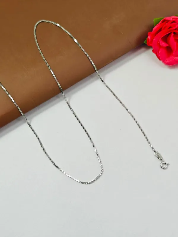 Sterling_Silver_Slim_Chain_For_Female