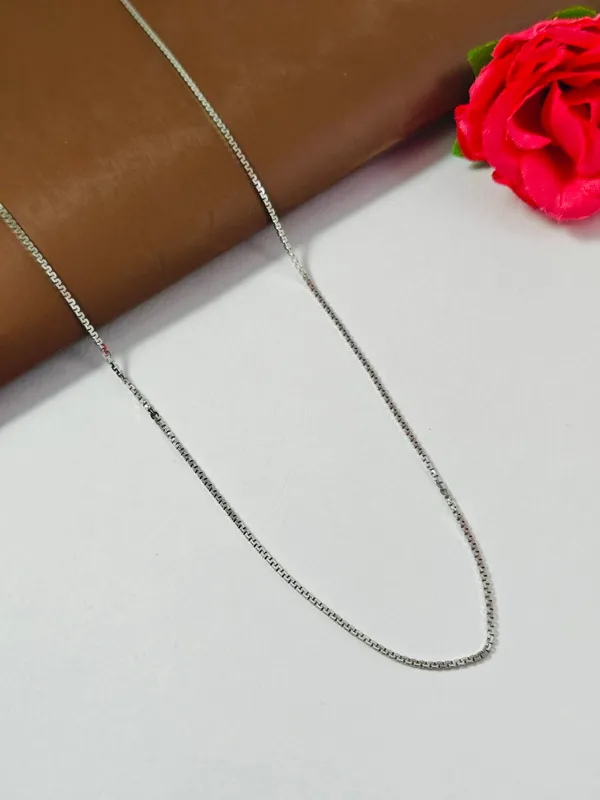 Sterling_Silver_Slim_Chain_For_Female