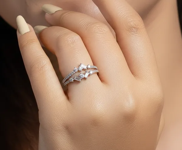 Silver_Star_Pattern_Ring_For_Female