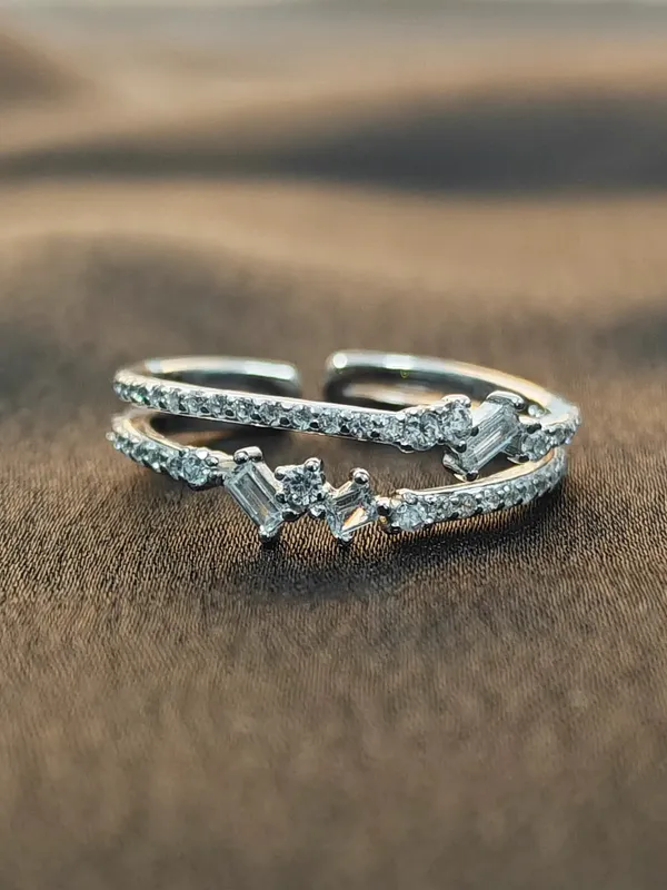 Silver_Star_Pattern_Ring_For_Female