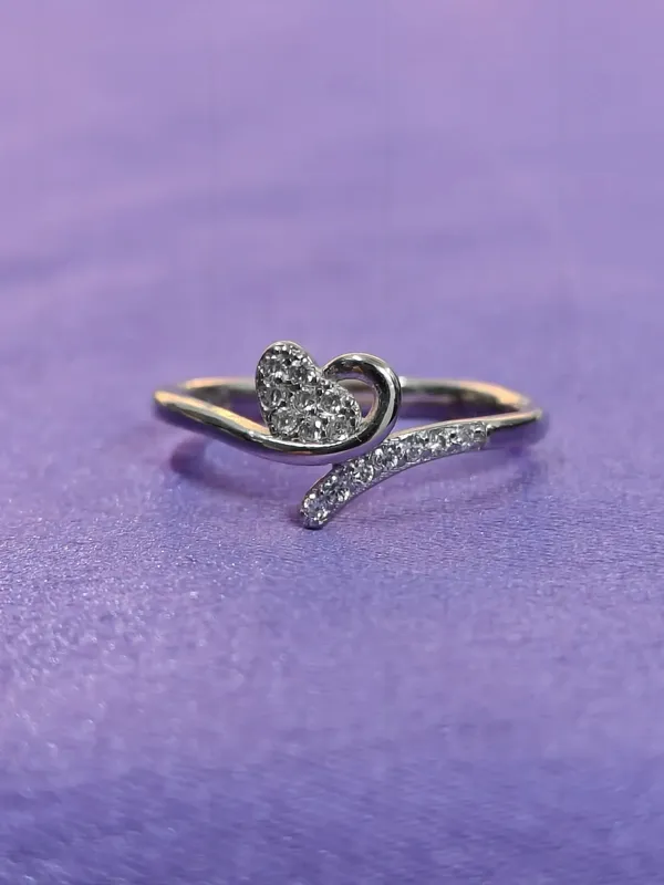 Silver_Traditional_Ring_For_Female