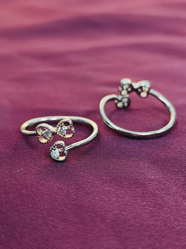 Silver_Traditional_Toe_Ring_For_Female