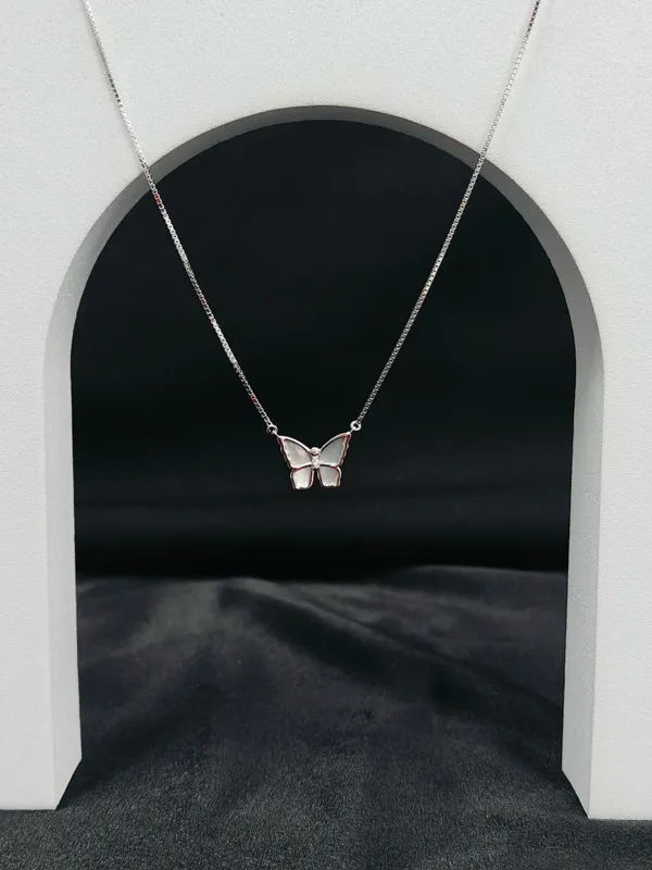 Silver_Trendy_Minimal_Pendant_Chain_For_Female
