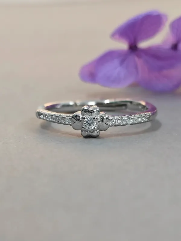 Silver_Ring_Design_For_Female