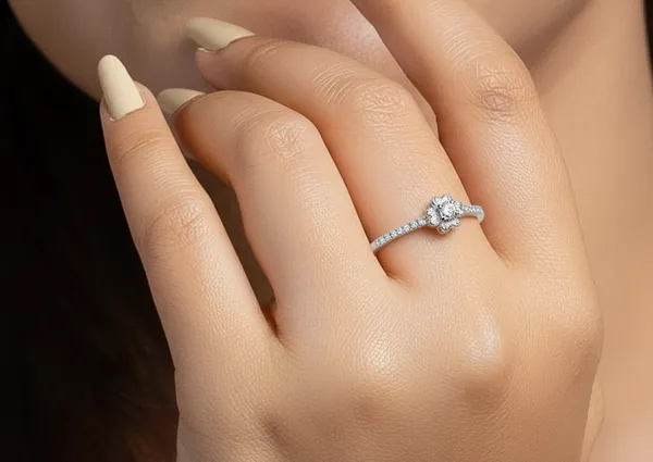Silver_Ring_Design_For_Female