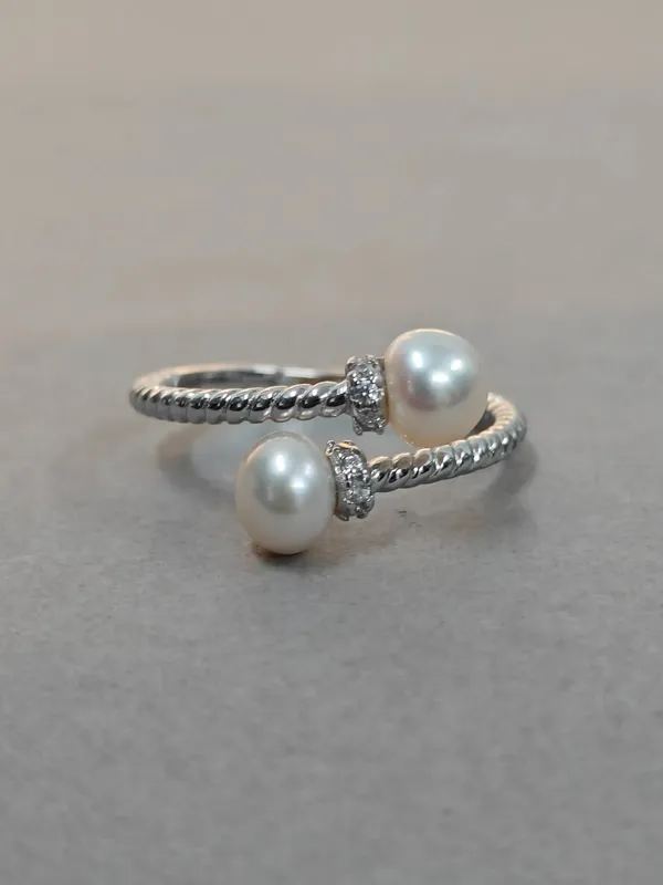 Silver_Ring_For_Festivals_For_Female
