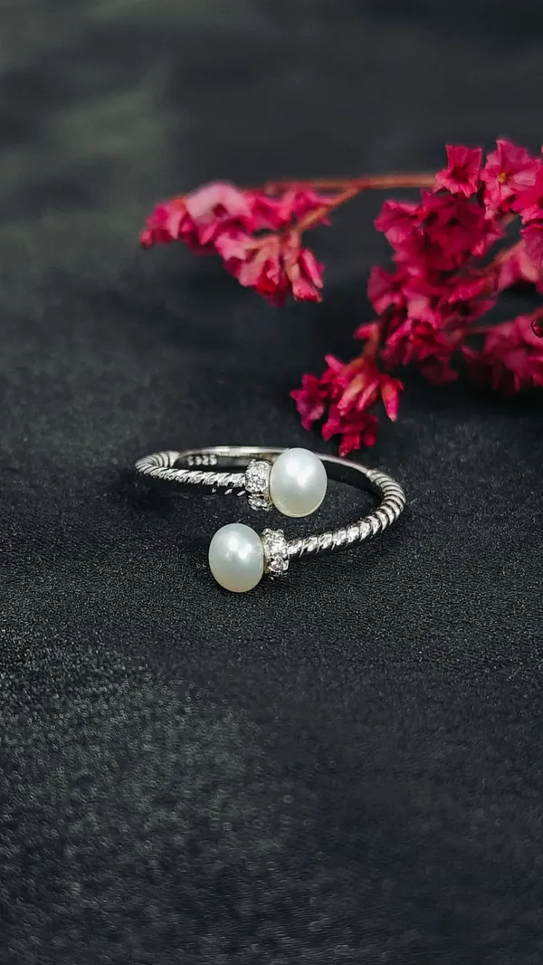Silver_Ring_For_Festivals_For_Female