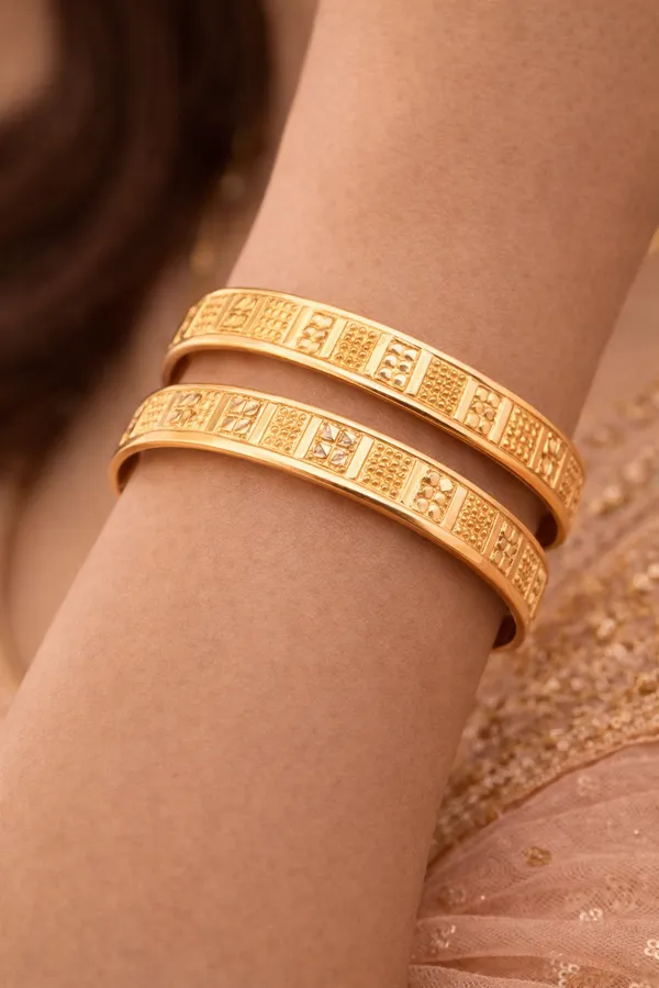 Gold_Plated_Alloy_Designer_Bangles_For_Women