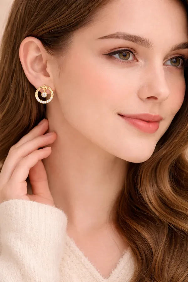 Gold_Plated_Alloy_Circular_Diamond_Stud_Earrings_For_Women