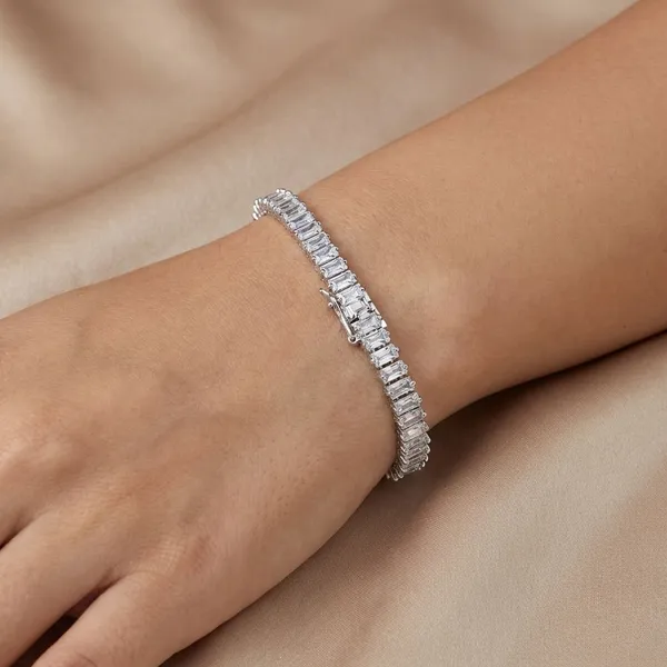 White_Silver_Plated_Premium_Elegant_Baguette_Cut_Cz_Tennis_Bracelet_For_Women