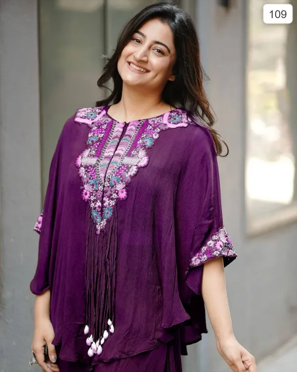 Purple_Sequence_Embroidery_Work_With_Kodi_Latkan_Kurti_Set_With_Plazzo
