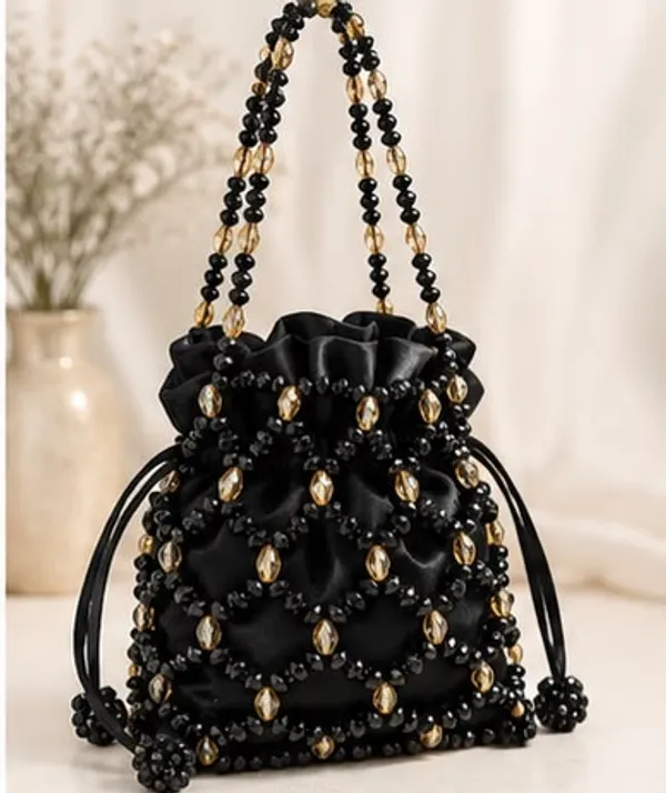 Black_&_Gold_Sparkle_Hand_Made_Beaded_Bag