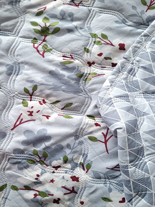 Bunio_Super_Soft_Reversible_Comforter__All-Season_Comforter_for_Single_Bed_-_Sky_Blue