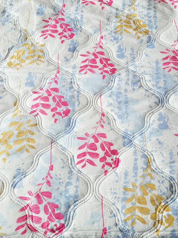 Bunio_Super_Soft_Reversible_Comforter__All-Season_Comforter_for_Double_Bed_-_Pink_&_White