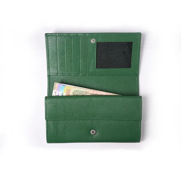 Green_Leather_Signature_Compact_Purse_For_Female