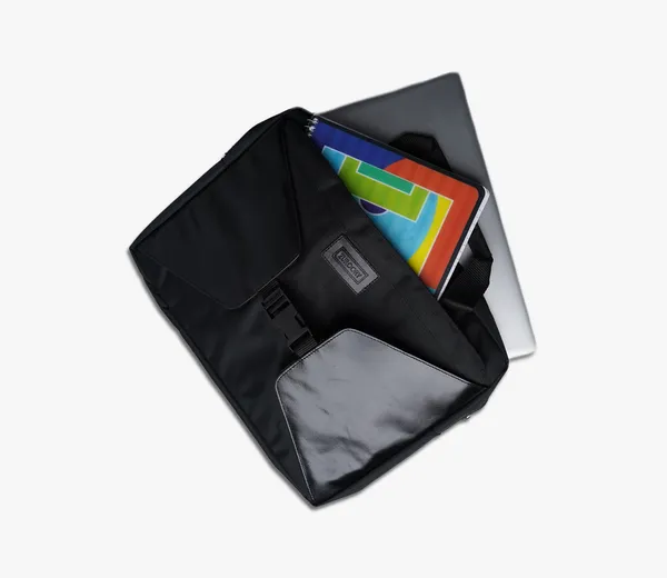 Black_Canvas_And_Leather_Pulse_Laptop_Bag_For_Unisex