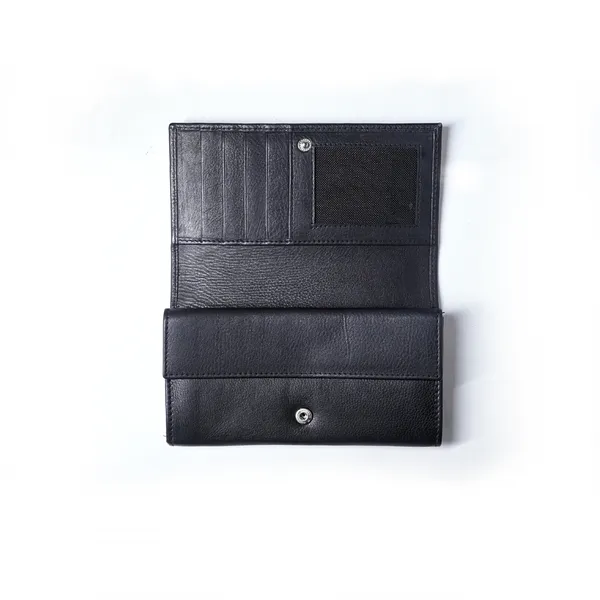 Black_Leather_Signature_Compact_Purse_For_Female