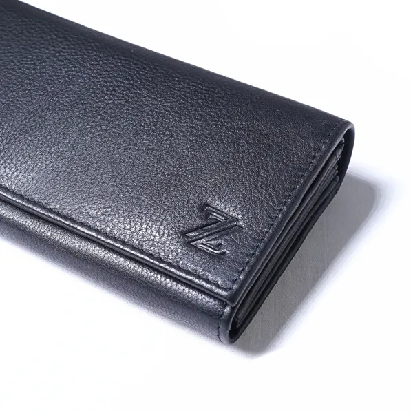 Black_Leather_Signature_Compact_Purse_For_Female