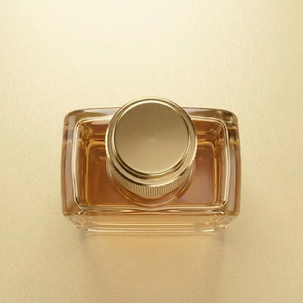 Gucci_FLora_Infiny_Fragrance_–Gorgeous_Gardenia_Eau_De_Parfum_For_Women_(50_Ml)_–(Floral_Fruity_Luxury_Perfume)