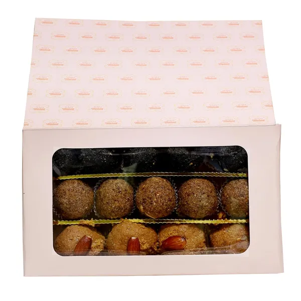 Mix_Till_Dry_Fruit_Laddu_Gajak