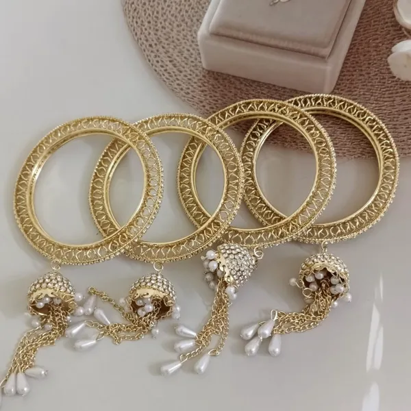 Gold_Plated_Brass_Traditional_Stone_Bangles_Set_For_Girls_&_Women_(4_Pcs)