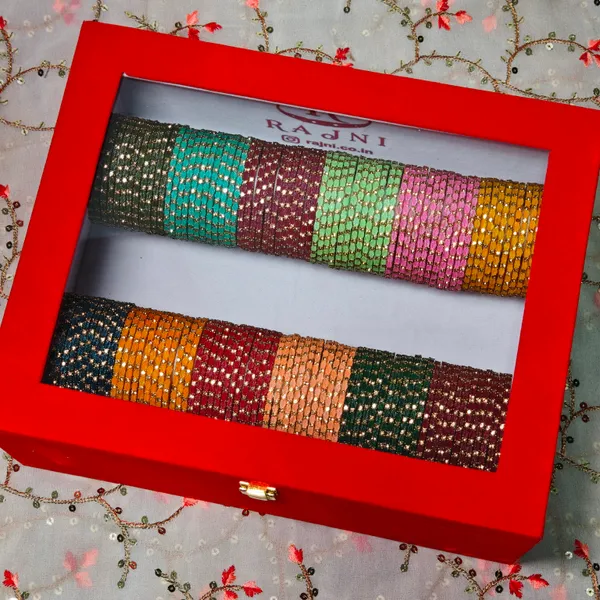 Leaf_Charm_Bangles