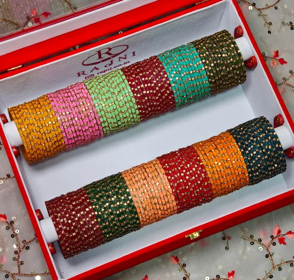 Leaf_Charm_Bangles
