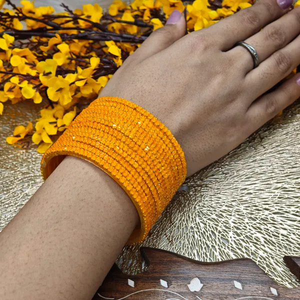 Yellow_Glass_Bangles_For_Women
