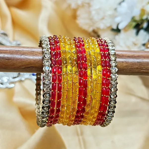 Red_&_Yellow_Glass_And_Metal_Bangles_For_Women_(Single_Hand)