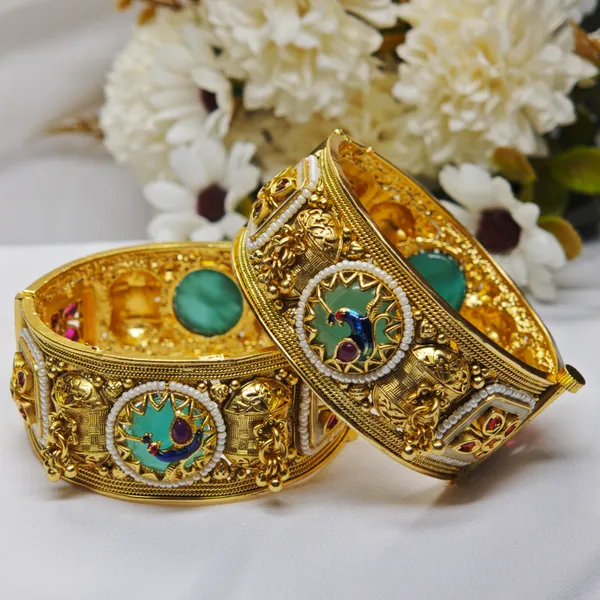 Royal_Heritage_Enamel_Gold_Bangles