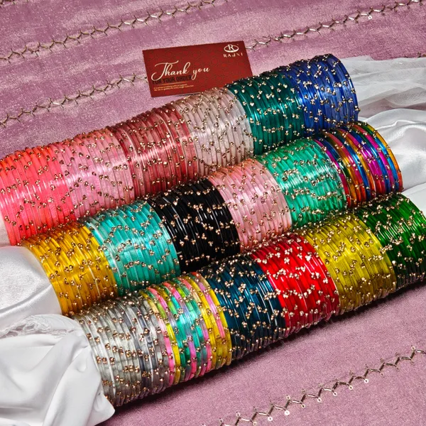 Three_Stone_Glass_Bangle_With_Box