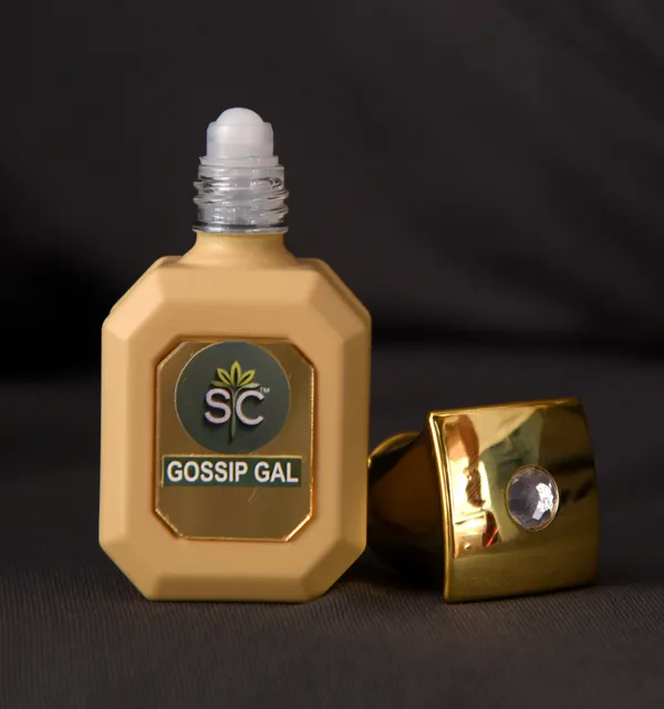Gossip_Gal_Attar
