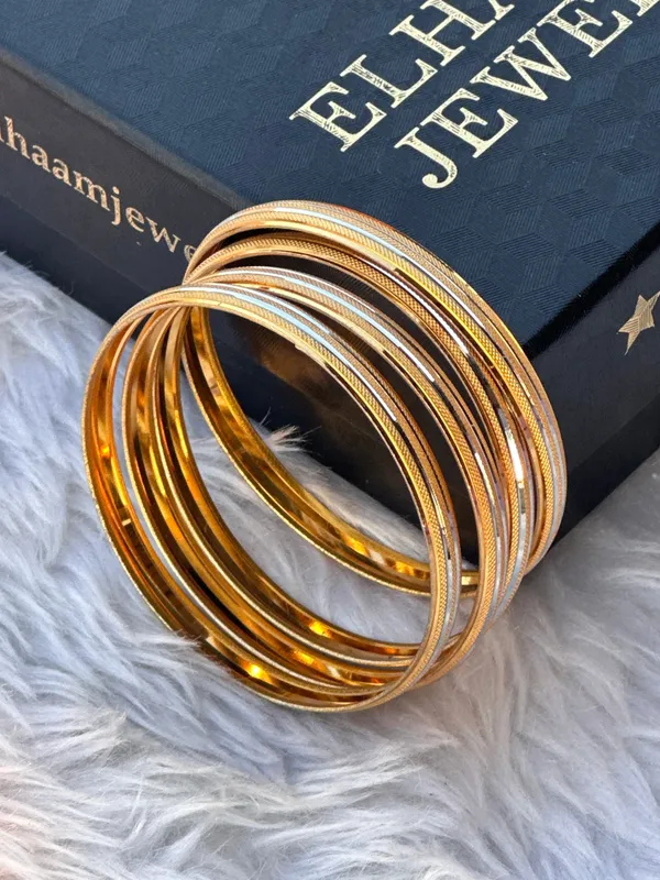 Set_Of_4_Gold_Traditional_Riwaaz_Bangles_For_Women