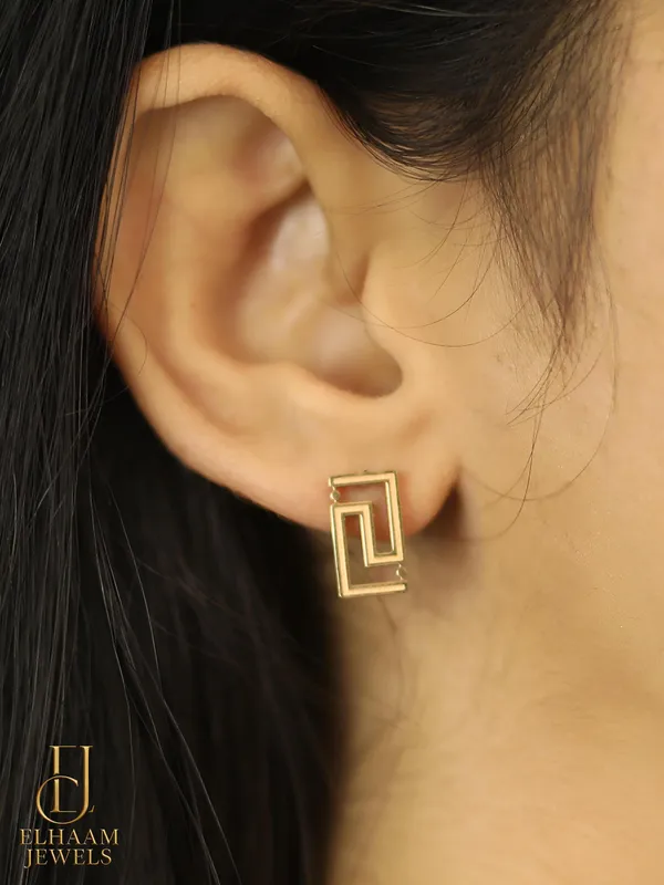Gold_Traditional_Geometric_Rectangle_Stud_Earrings_For_Women