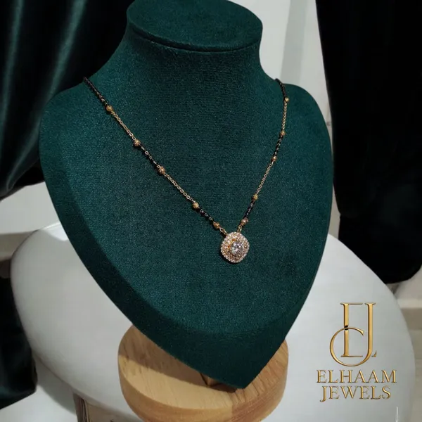 Gold_Traditional_Aarohi_Mangalsutra_For_Women