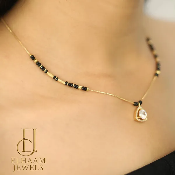 Gold_Traditional_Shivani_Mangalsutra_For_Women