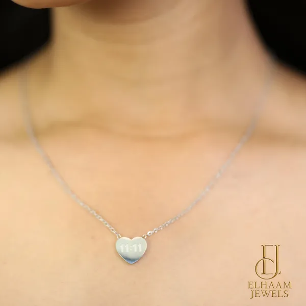 Silver_Traditional_Heart_Silver_Plated_Pendant_Necklace_For_Women